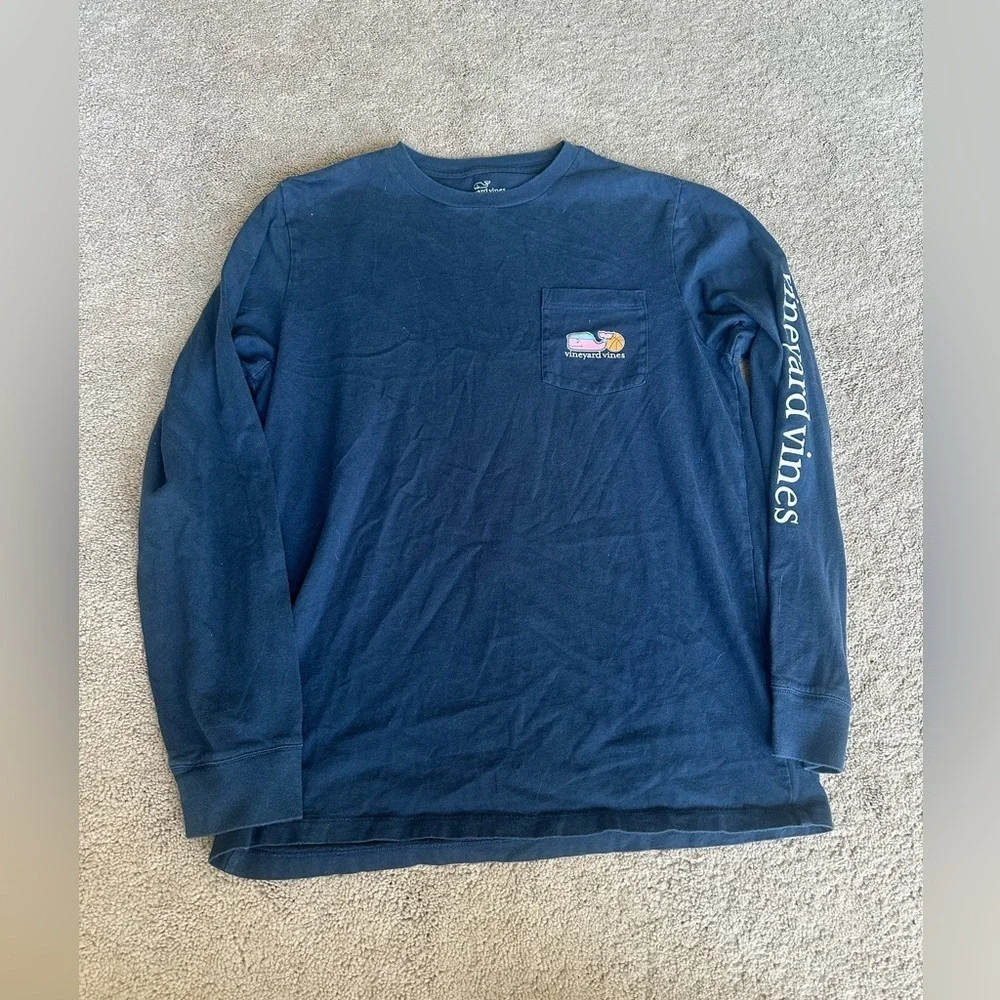 Girls Vineyard Vines basketball shirt yl 16